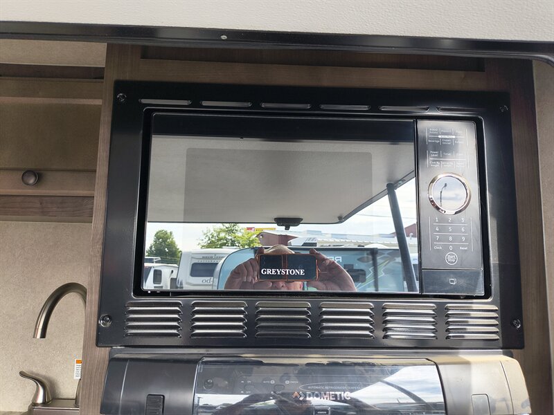 2021 Sunset Park Sunray 109 Sport - Photo 16 - Reno, NV 89511