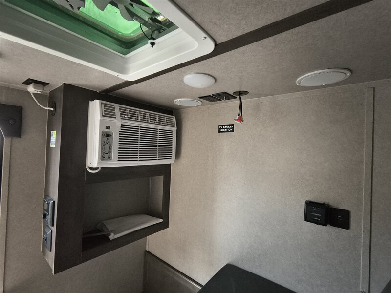 2021 Sunset Park Sunray 109 Sport - Photo 10 - Reno, NV 89511