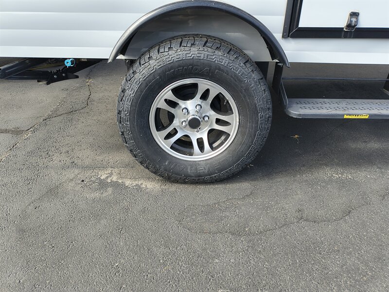 2021 Sunset Park Sunray 109 Sport - Photo 5 - Reno, NV 89511