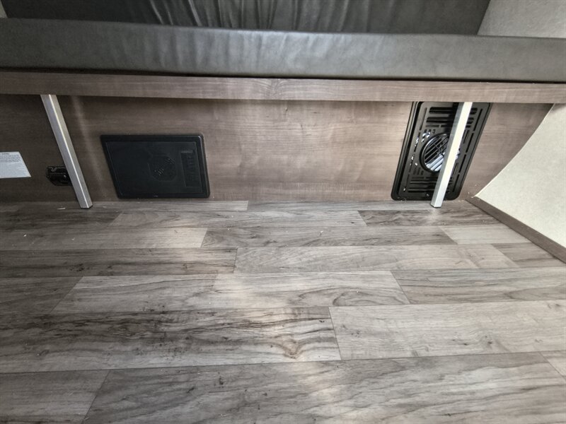 2021 Sunset Park Sunray 109 Sport - Photo 8 - Reno, NV 89511