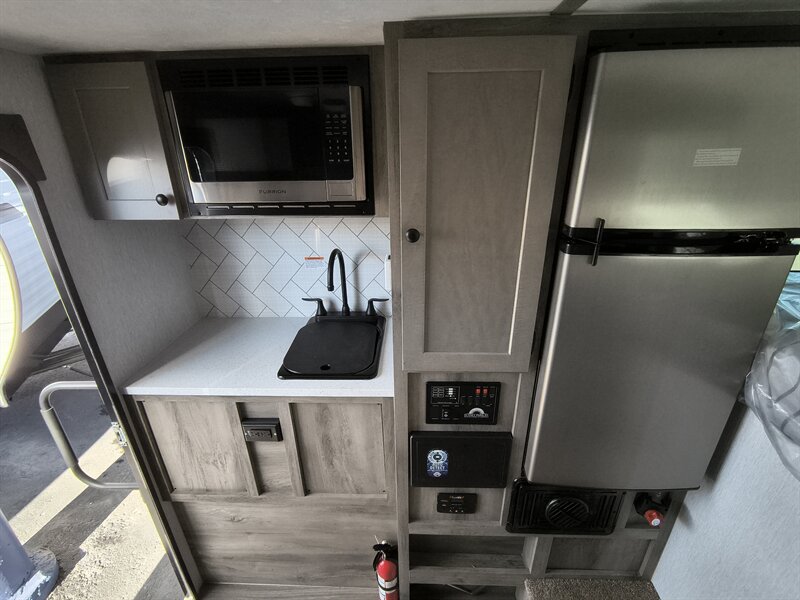 2026 Sunset Park SUN TREK 600 - Photo 12 - Reno, NV 89511