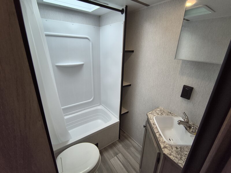 2026 Sunset Park SUNLITE 21DB LTD - Photo 24 - Reno, NV 89511