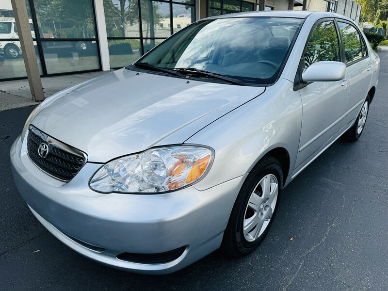 2007 Toyota Corolla CE photo