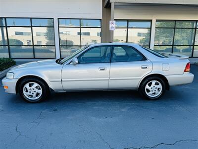 1996 Acura TL 3.2 Premium   - Photo 2 - Kent, WA 98032