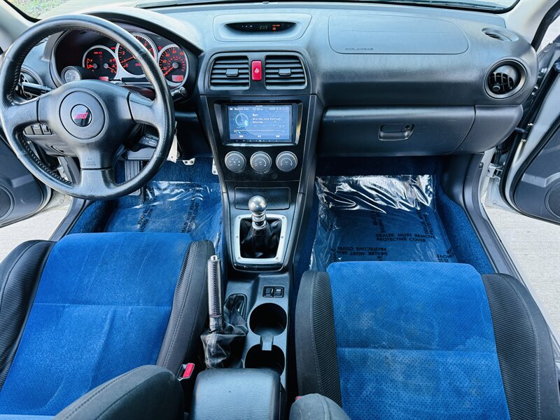 2006 Subaru Impreza WRX STi photo