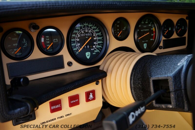 1989 Lamborghini Countach 25th Anniversary - Photo 44 - West Hollywood, CA 90069