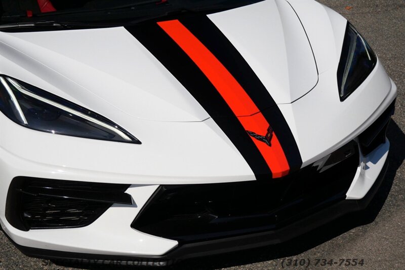 2022 Chevrolet Corvette Stingray   - Photo 10 - West Hollywood, CA 90069