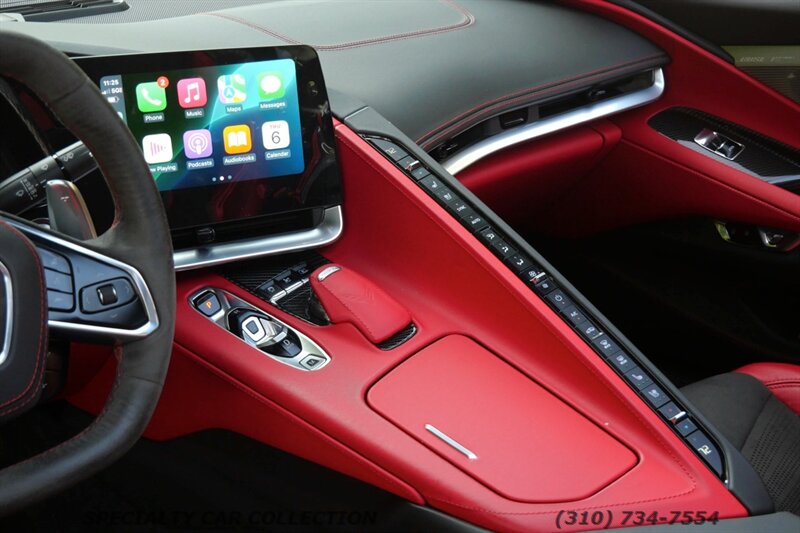 2022 Chevrolet Corvette Stingray   - Photo 16 - West Hollywood, CA 90069