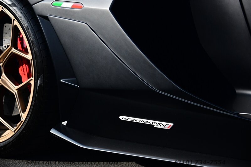 2020 Lamborghini Aventador LP 770-4 SVJ  Roadster - Photo 20 - West Hollywood, CA 90069