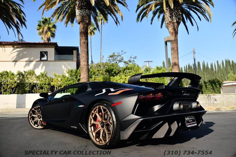 2020 Lamborghini Aventador LP 770-4 SVJ  Roadster - Photo 12 - West Hollywood, CA 90069
