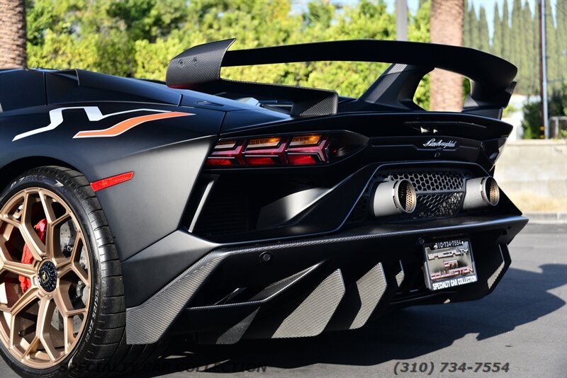 2020 Lamborghini Aventador LP 770-4 SVJ  Roadster - Photo 13 - West Hollywood, CA 90069