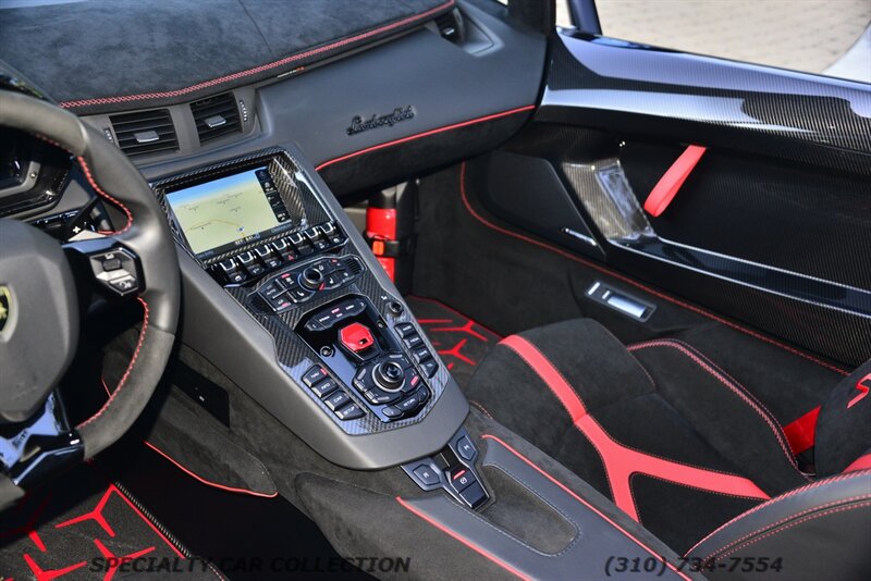 2020 Lamborghini Aventador LP 770-4 SVJ  Roadster - Photo 28 - West Hollywood, CA 90069
