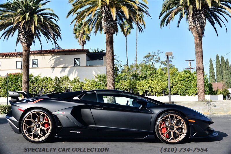 2020 Lamborghini Aventador LP 770-4 SVJ  Roadster - Photo 7 - West Hollywood, CA 90069