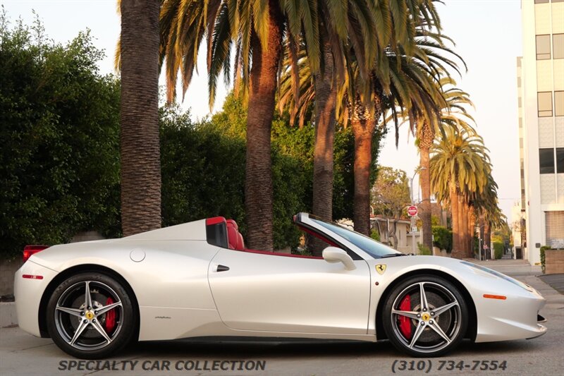 2013 Ferrari 458 Spider   - Photo 5 - West Hollywood, CA 90069