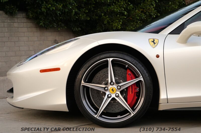 2013 Ferrari 458 Spider   - Photo 16 - West Hollywood, CA 90069