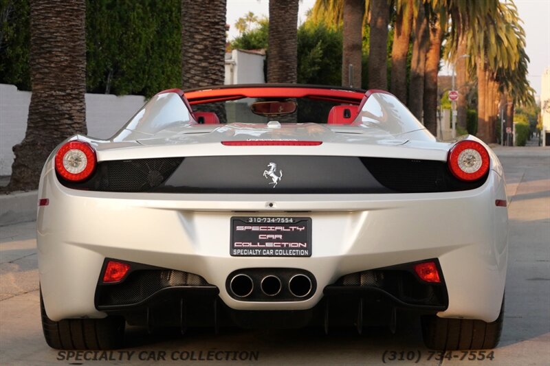 2013 Ferrari 458 Spider   - Photo 10 - West Hollywood, CA 90069