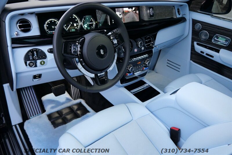 2023 Rolls-Royce Phantom   - Photo 20 - West Hollywood, CA 90069