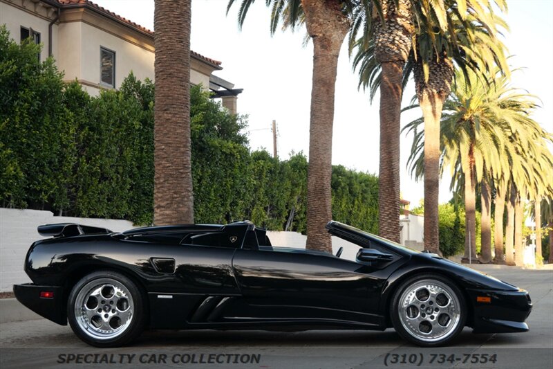 1999 Lamborghini Diablo Roadster   - Photo 9 - West Hollywood, CA 90069