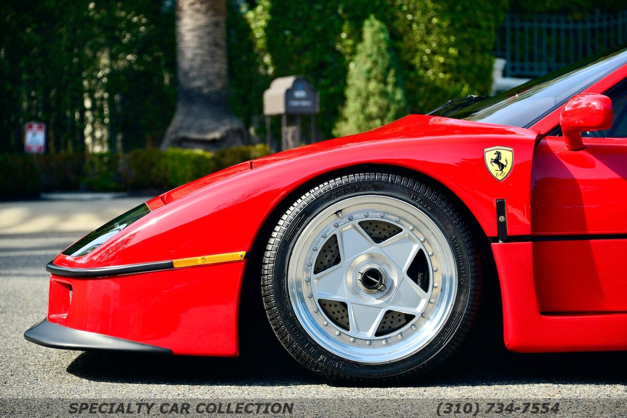 1990 Ferrari F40   - Photo 24 - West Hollywood, CA 90069