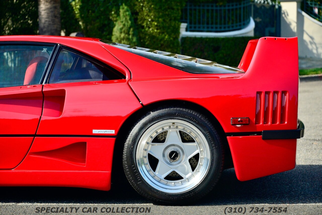 1990 Ferrari F40   - Photo 27 - West Hollywood, CA 90069