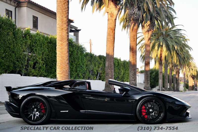 2018 Lamborghini Aventador LP 740-4 S   - Photo 10 - West Hollywood, CA 90069