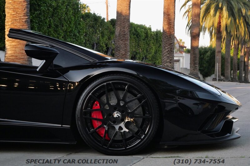 2018 Lamborghini Aventador LP 740-4 S   - Photo 12 - West Hollywood, CA 90069