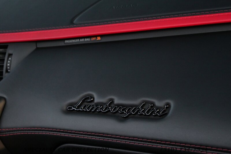 2018 Lamborghini Aventador LP 740-4 S photo