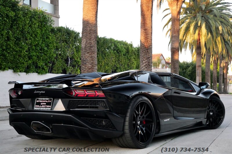 2018 Lamborghini Aventador LP 740-4 S   - Photo 14 - West Hollywood, CA 90069