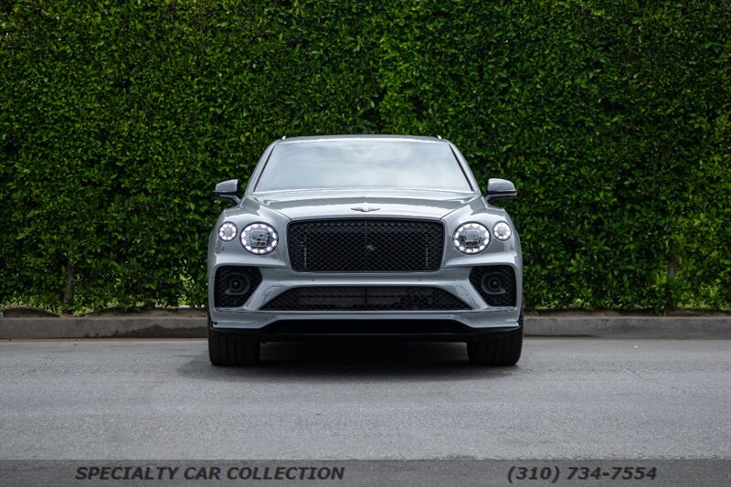 2022 Bentley Bentayga V8   - Photo 5 - West Hollywood, CA 90069