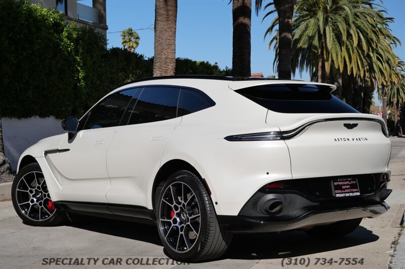2021 Aston Martin DBX   - Photo 7 - West Hollywood, CA 90069