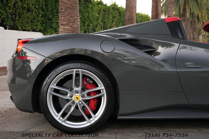2016 Ferrari 488 Spider   - Photo 7 - West Hollywood, CA 90069