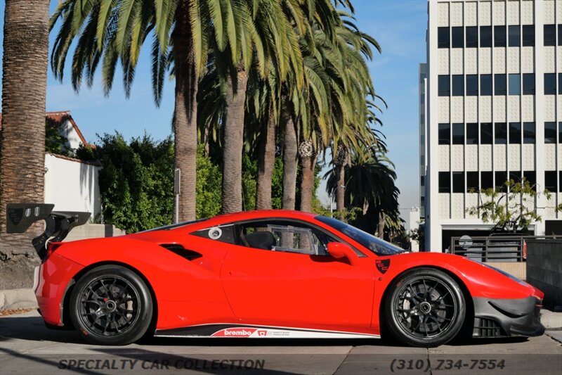 2017 Ferrari 488 CHALLENGE   - Photo 8 - West Hollywood, CA 90069