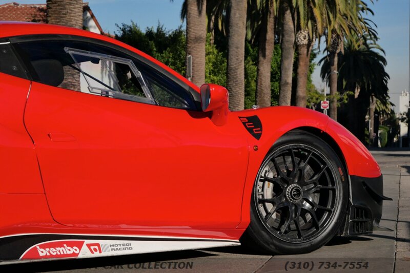 2017 Ferrari 488 CHALLENGE   - Photo 13 - West Hollywood, CA 90069