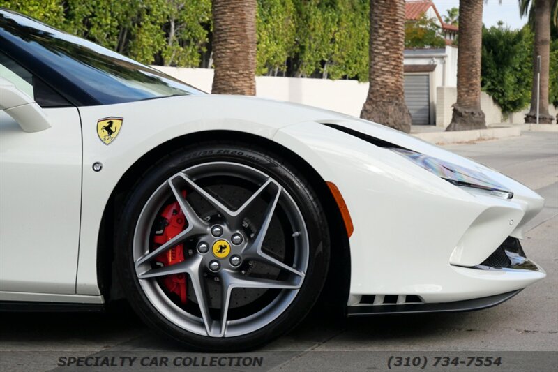2021 Ferrari F8 Spider   - Photo 9 - West Hollywood, CA 90069