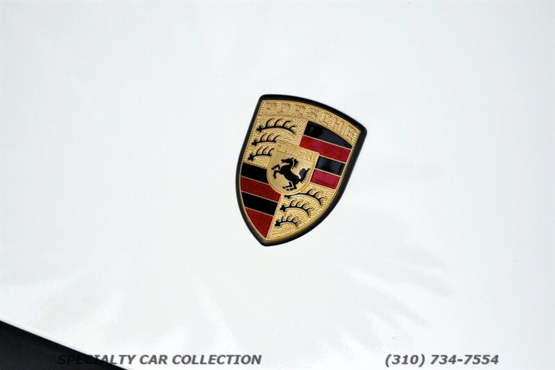 1991 Porsche 911 Carrera 4 photo