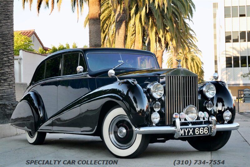 1952 Rolls-Royce Silver Wraith   - Photo 4 - West Hollywood, CA 90069