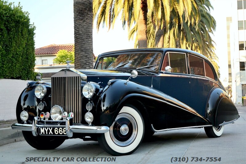 1952 Rolls-Royce Silver Wraith   - Photo 1 - West Hollywood, CA 90069