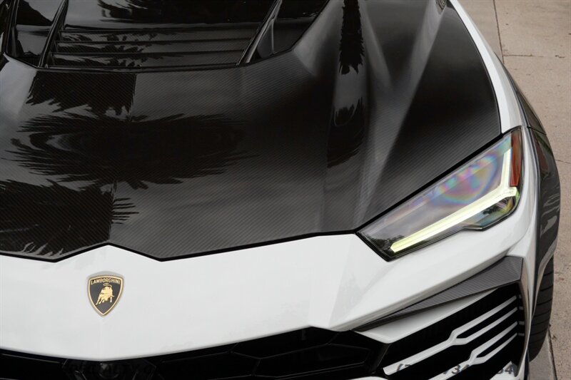 2020 Lamborghini Urus  photo