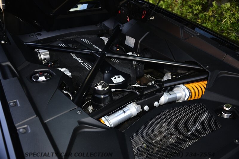 2015 Lamborghini Aventador LP 700-4   - Photo 42 - West Hollywood, CA 90069