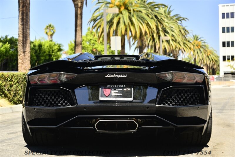 2015 Lamborghini Aventador LP 700-4   - Photo 14 - West Hollywood, CA 90069