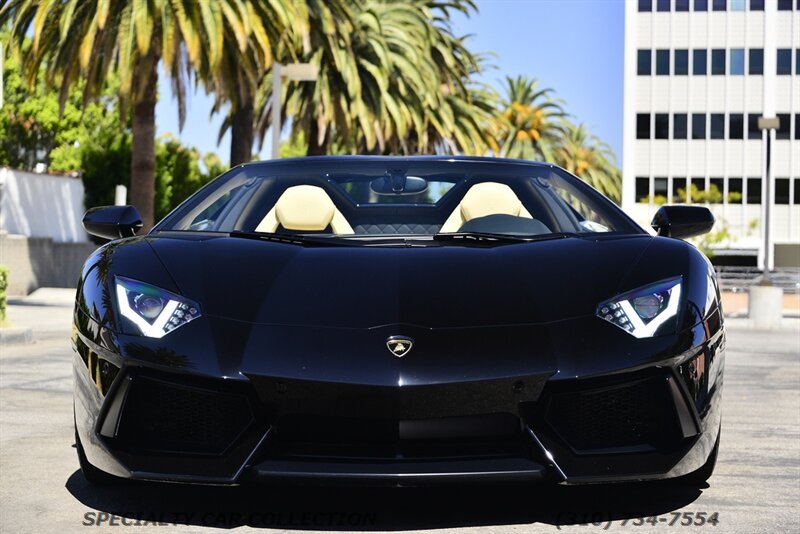 2015 Lamborghini Aventador LP 700-4   - Photo 4 - West Hollywood, CA 90069