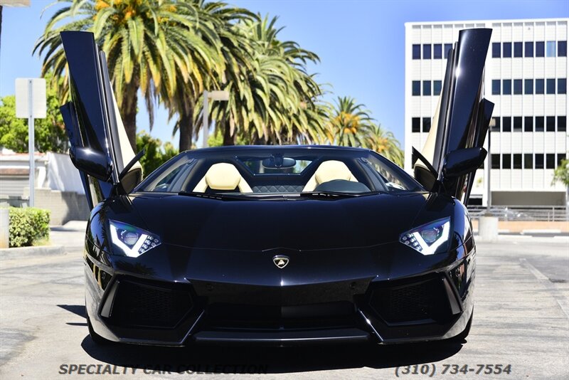 2015 Lamborghini Aventador LP 700-4   - Photo 3 - West Hollywood, CA 90069