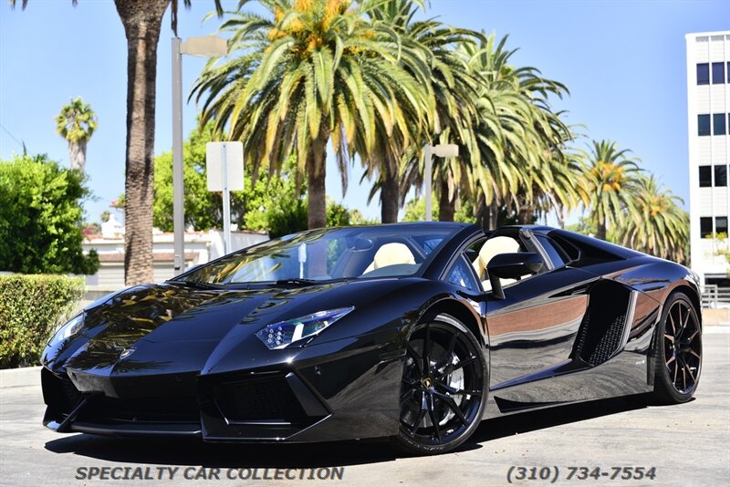 2015 Lamborghini Aventador LP 700-4   - Photo 2 - West Hollywood, CA 90069