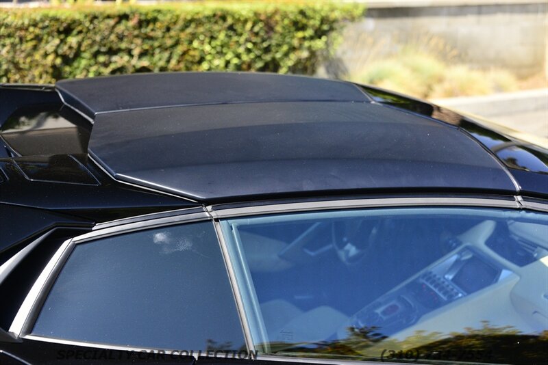 2015 Lamborghini Aventador LP 700-4   - Photo 24 - West Hollywood, CA 90069