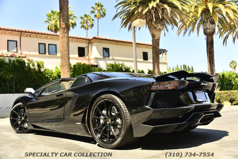 2015 Lamborghini Aventador LP 700-4   - Photo 16 - West Hollywood, CA 90069