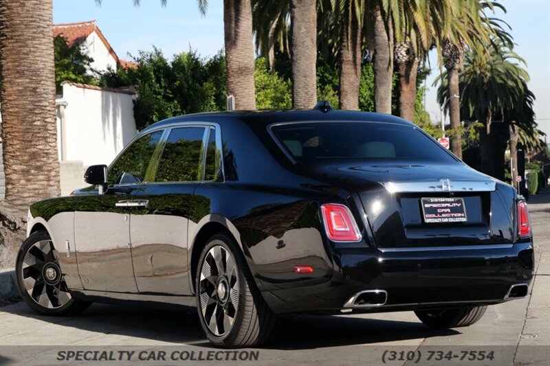 2023 Rolls-Royce Phantom   - Photo 24 - West Hollywood, CA 90069