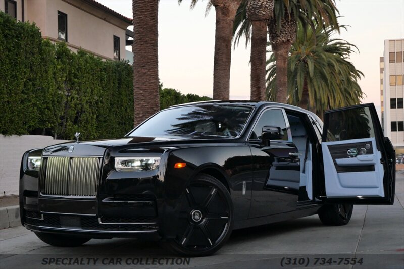 2023 Rolls-Royce Phantom   - Photo 5 - West Hollywood, CA 90069
