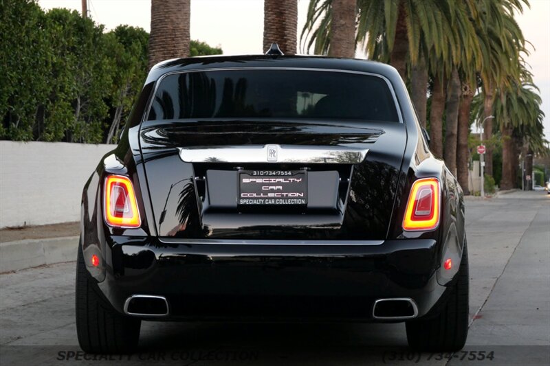 2023 Rolls-Royce Phantom   - Photo 19 - West Hollywood, CA 90069