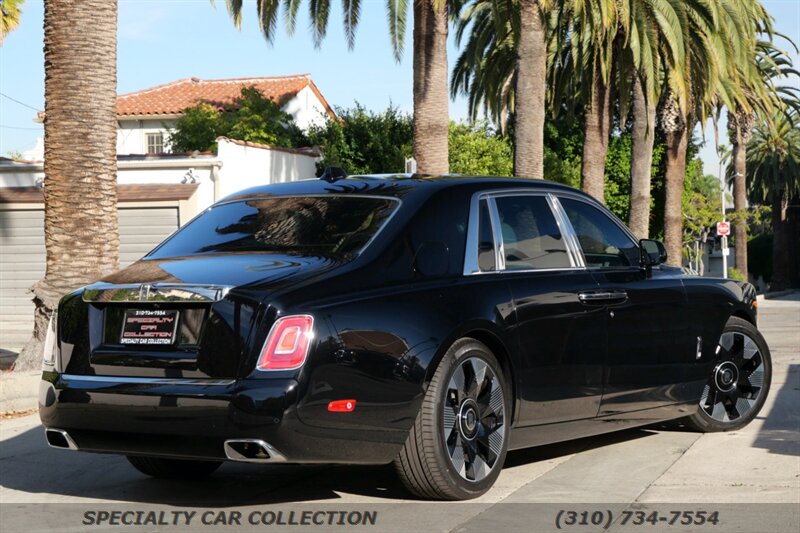 2023 Rolls-Royce Phantom   - Photo 22 - West Hollywood, CA 90069