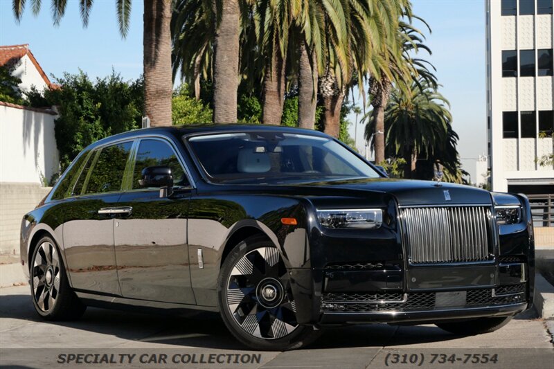 2023 Rolls-Royce Phantom   - Photo 11 - West Hollywood, CA 90069